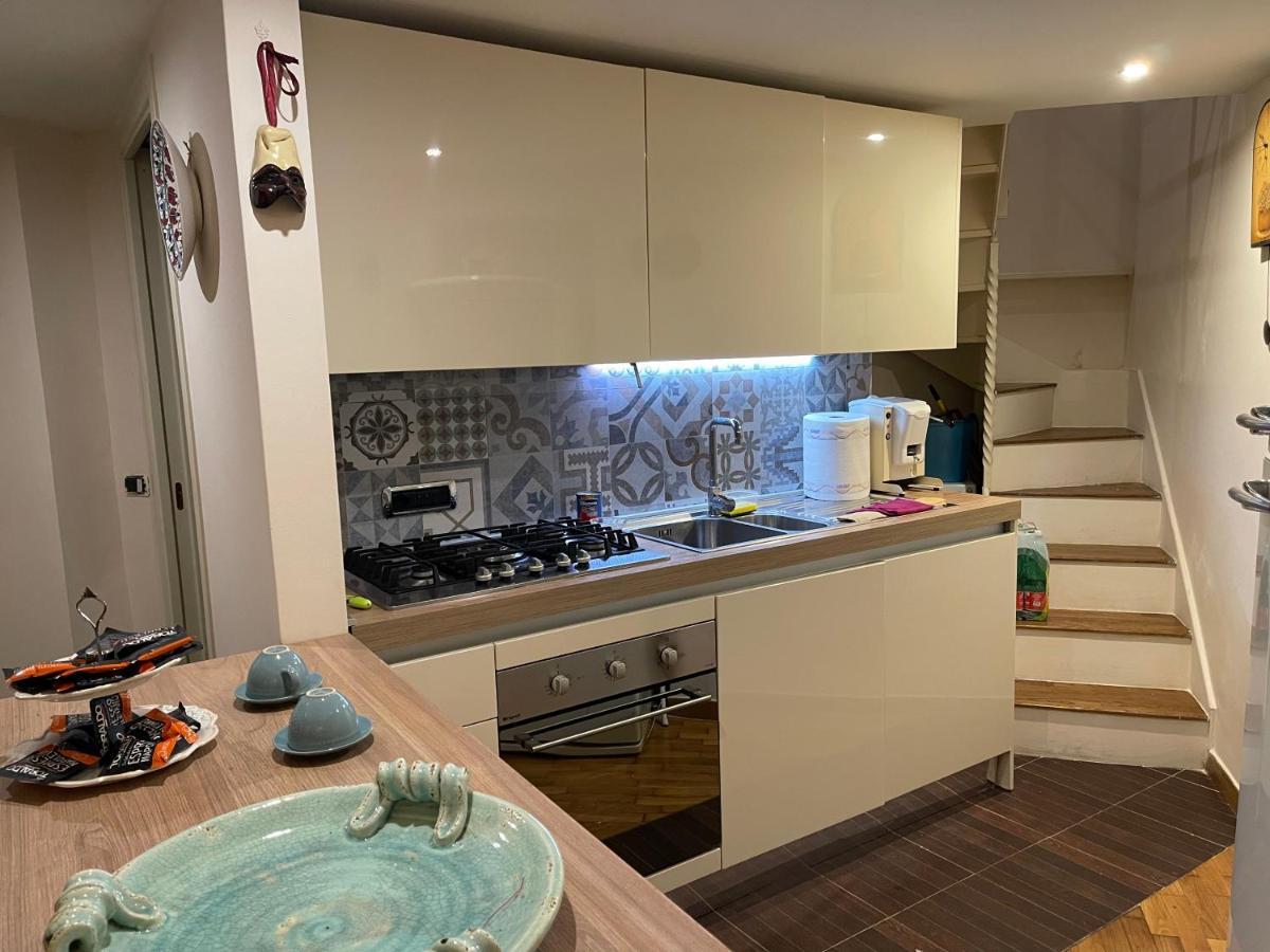 Casa Barone Apartment Наполи Екстериор снимка